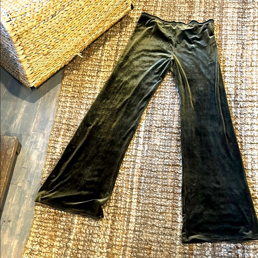 Bryan Emerson Olive Green Velvet Flare Pant Size Small